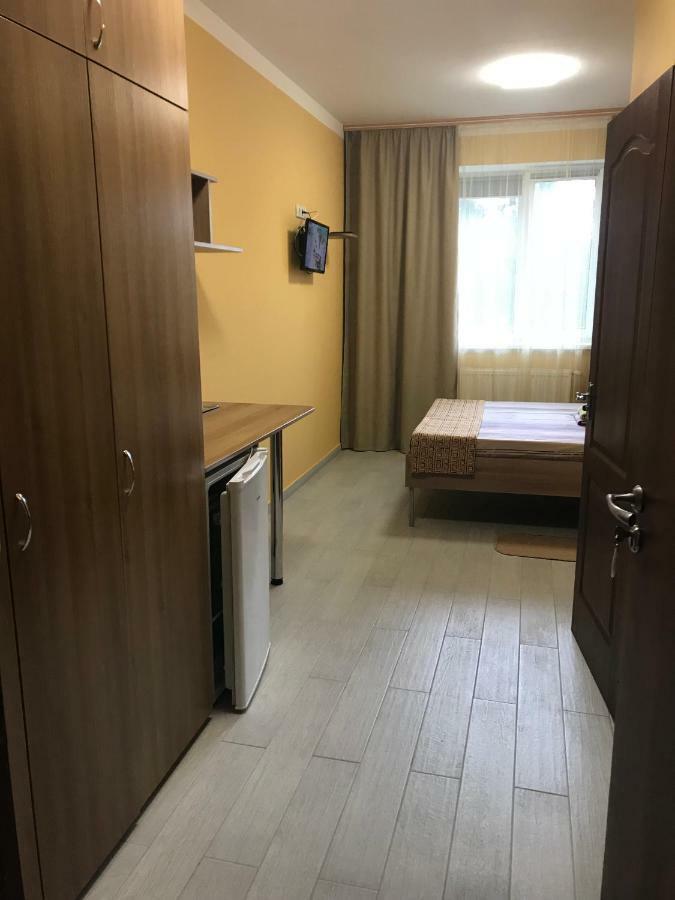 Friendly House Pansiyon Vyshneve Dış mekan fotoğraf